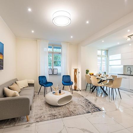 Vivid Luxury Apartment Ludwigsburg - Bluehendes Barock-Forum-Schloss-Modern 외부 사진