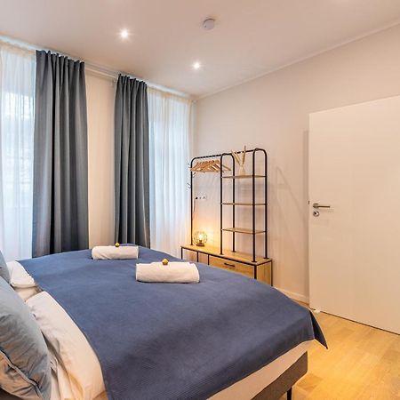 Vivid Luxury Apartment Ludwigsburg - Bluehendes Barock-Forum-Schloss-Modern 외부 사진