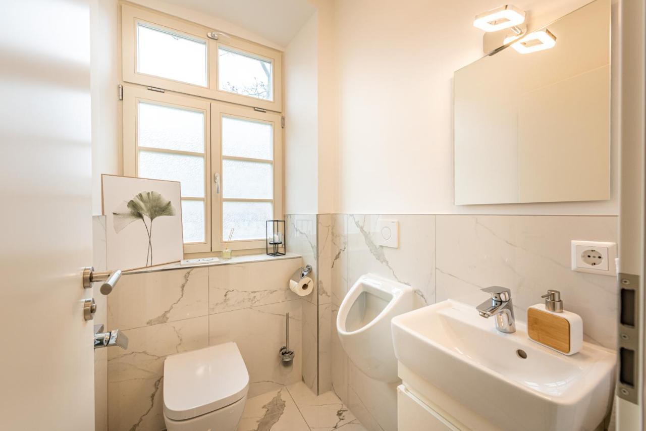 Vivid Luxury Apartment Ludwigsburg - Bluehendes Barock-Forum-Schloss-Modern 외부 사진