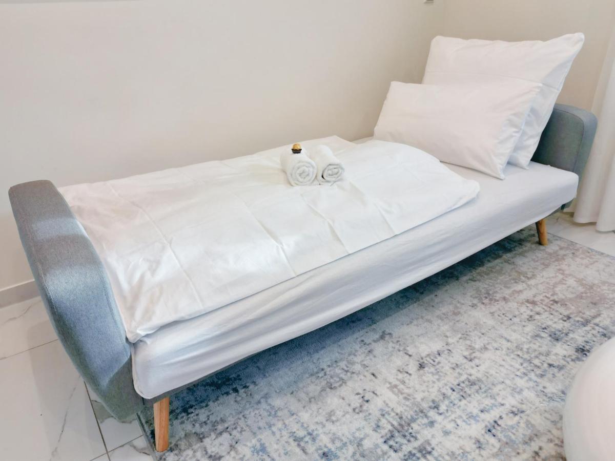 Vivid Luxury Apartment Ludwigsburg - Bluehendes Barock-Forum-Schloss-Modern 외부 사진