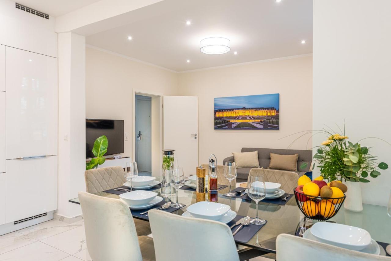Vivid Luxury Apartment Ludwigsburg - Bluehendes Barock-Forum-Schloss-Modern 외부 사진